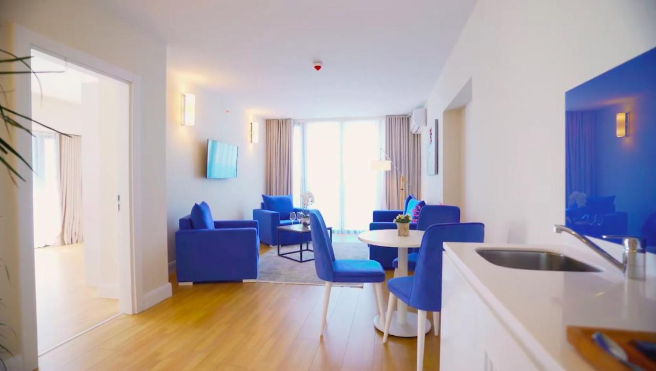 Orbi City Suite Sea View In Batumi Aparthotel Exterior photo